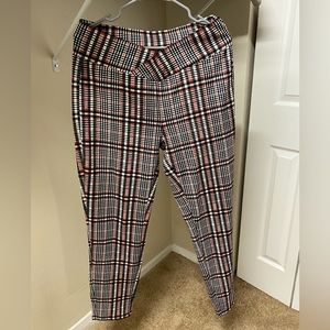 Plaid waistband ankle pants